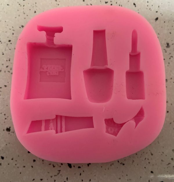 Makeup with perfume bottle mould