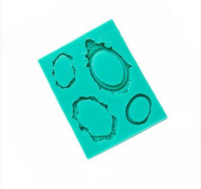 Silicone picture frame mould