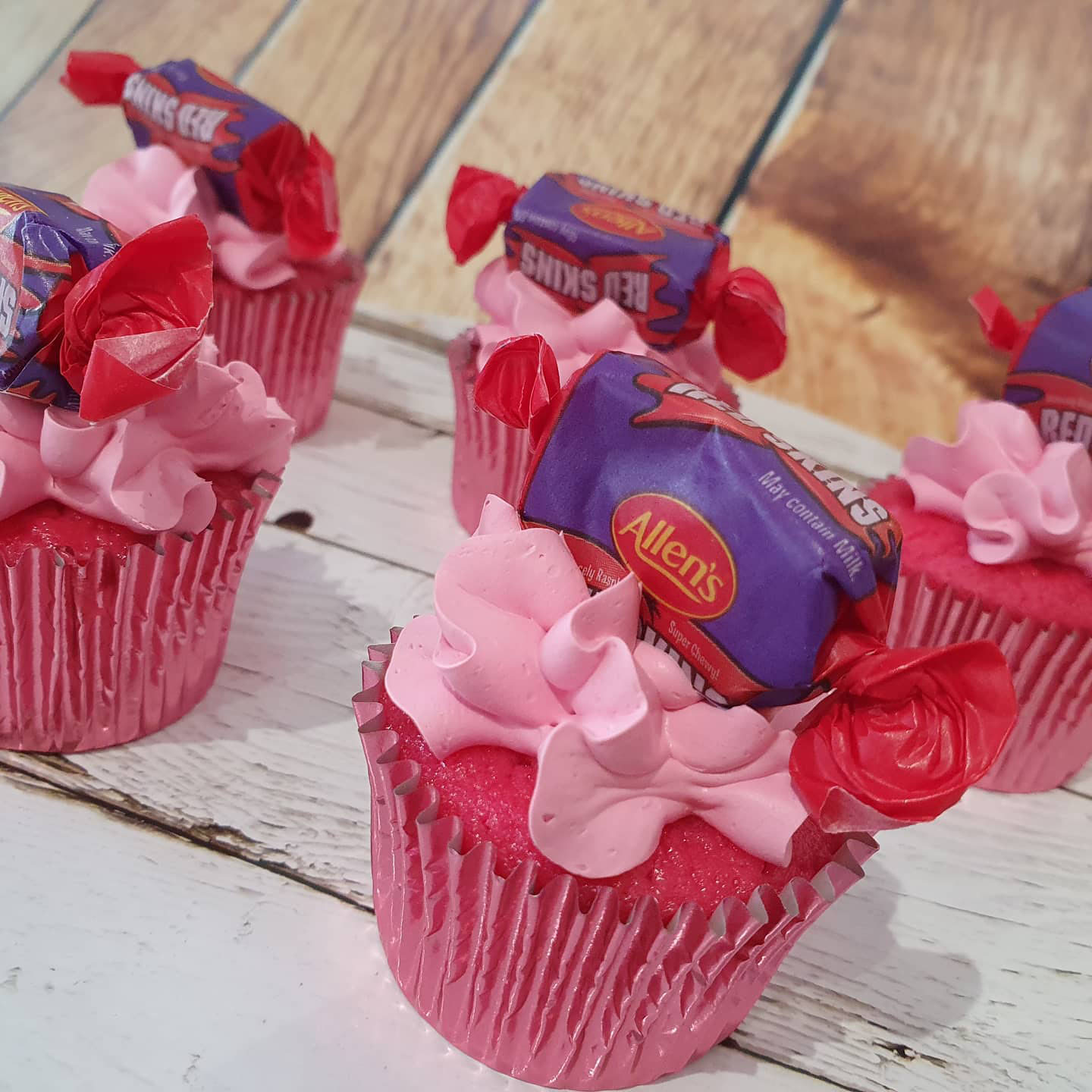 Red Ripper Mini Cupcakes
